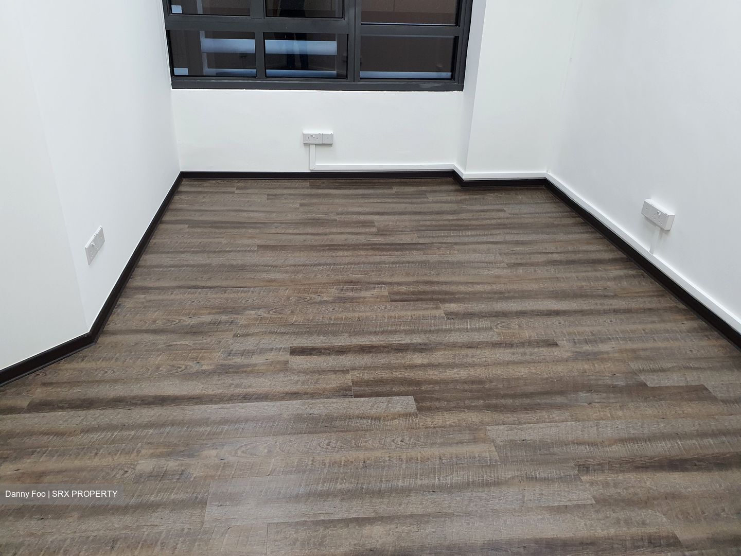 PLUS (D1), Office #340211741